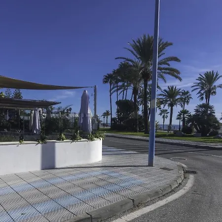 Fully Renovated Seaside Townhouse 200m From The San Pedro Beach With Gated Community * Marbella